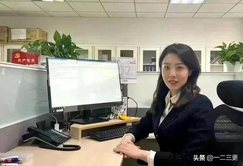 董思槿吃瓜,揭秘娱乐圈幕后故事