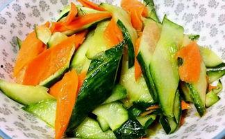 交瓜和胡萝卜一起吃吗,交瓜与胡萝卜的搭配食用指南