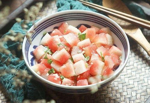 日本瓜怎么炒着吃,清新口感与独特风味的完美融合