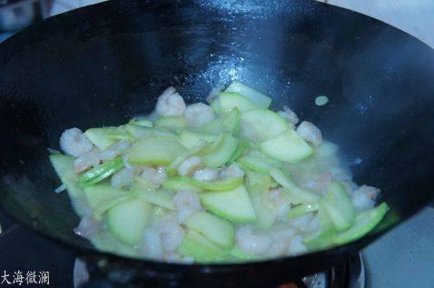 日本瓜怎么炒着吃,清新口感与独特风味的完美融合