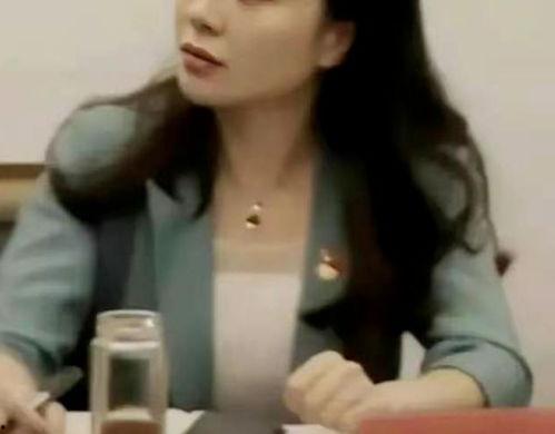 吃瓜新娘婚前出轨,揭秘婚恋市场的道德困境