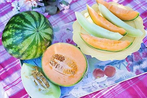 梦见自己种瓜吃瓜,种瓜得瓜，收获幸福滋味