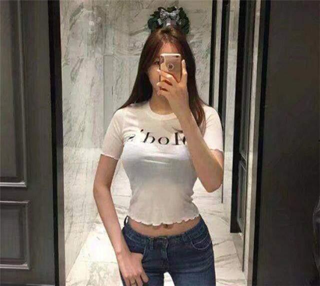 电竞吃瓜小妹,揭秘“吃瓜小妹”的电竞世界