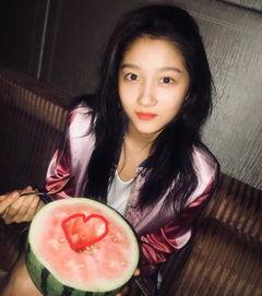 关晓彤吃瓜杨洋,揭秘娱乐圈背后的故事