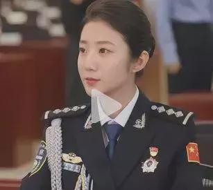 警花张吃瓜,揭秘娱乐圈背后的故事